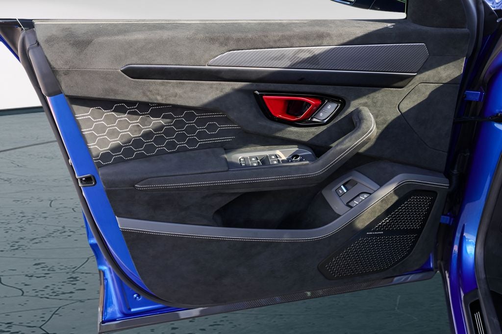 2024 Lamborghini Urus Performante