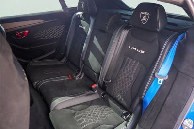2024 Lamborghini Urus Performante