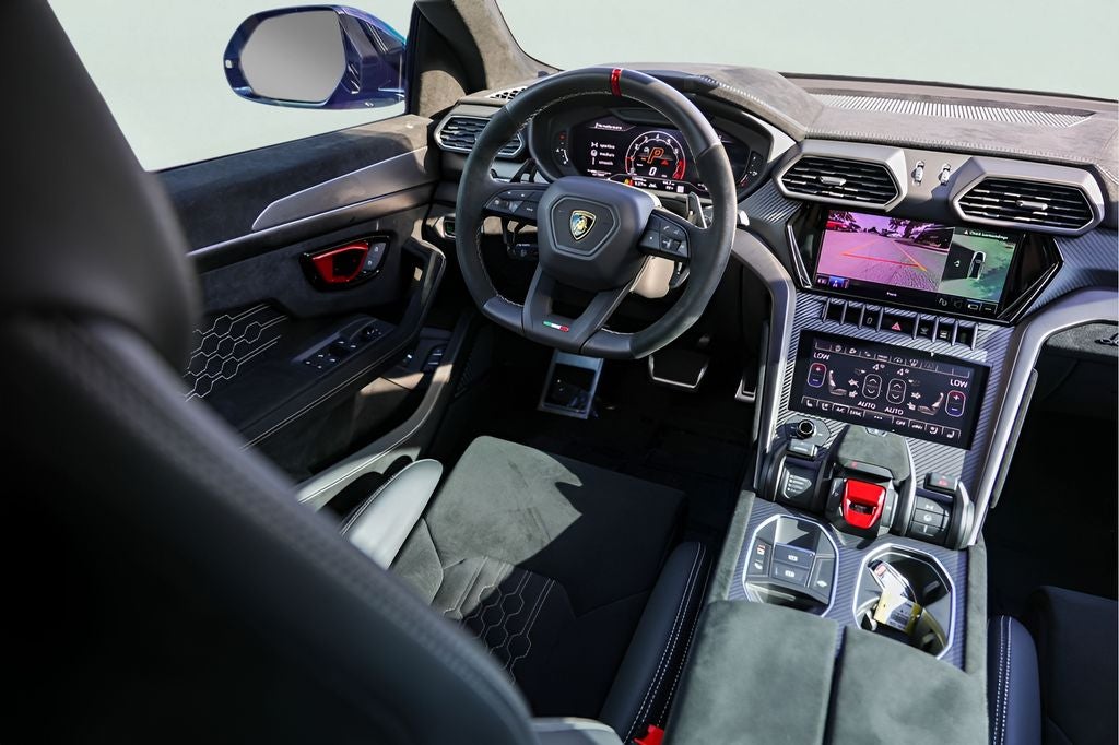 2024 Lamborghini Urus Performante