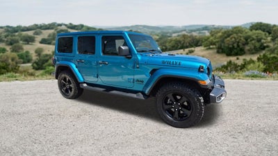 2020 Jeep Wrangler Unlimited Sahara Altitude