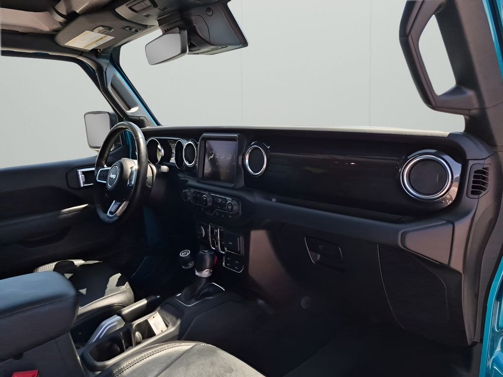 2020 Jeep Wrangler Unlimited Sahara Altitude
