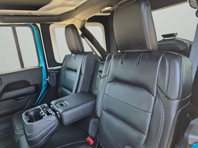 2020 Jeep Wrangler Unlimited Sahara Altitude