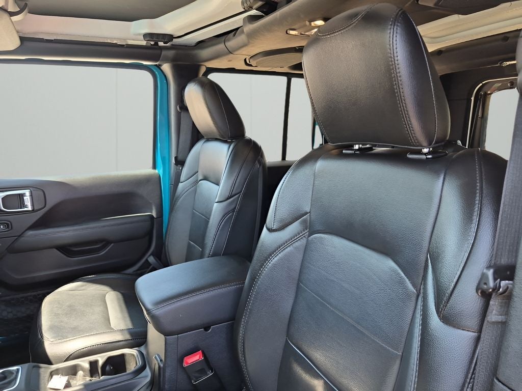 2020 Jeep Wrangler Unlimited Sahara Altitude