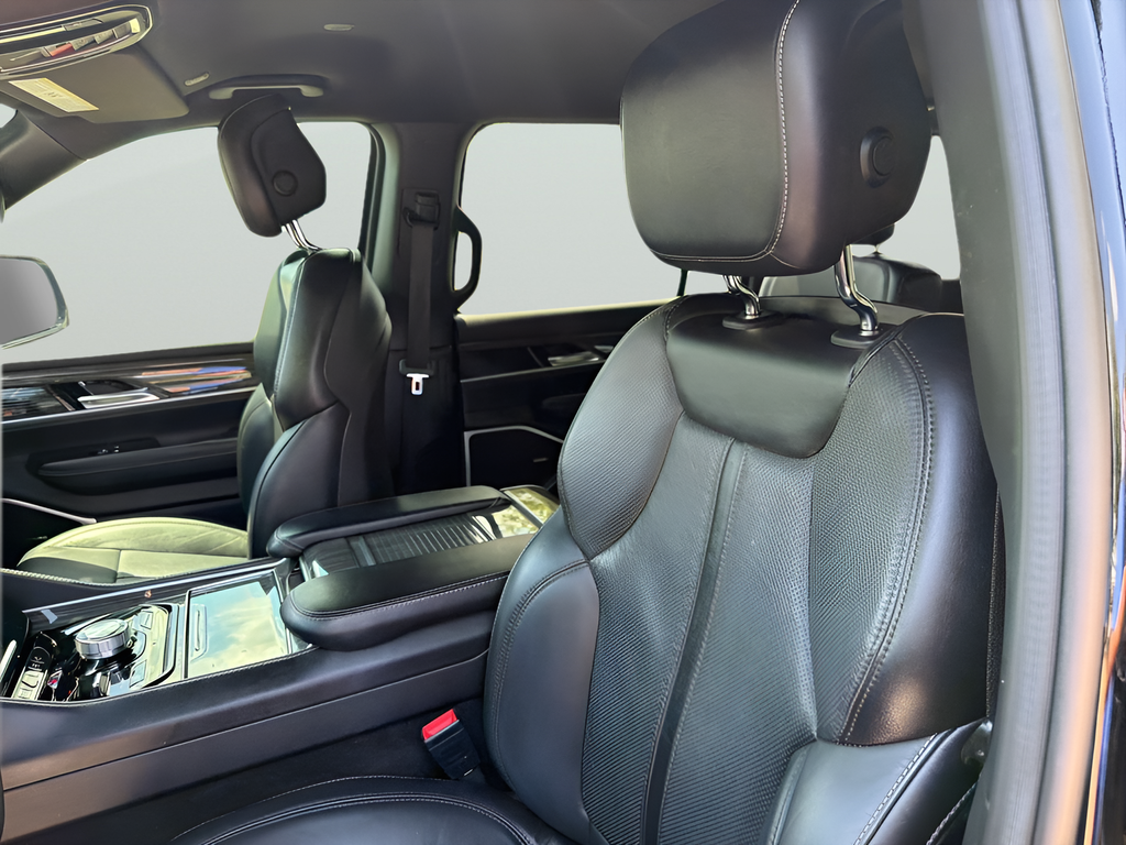 2022 Jeep Wagoneer Series III