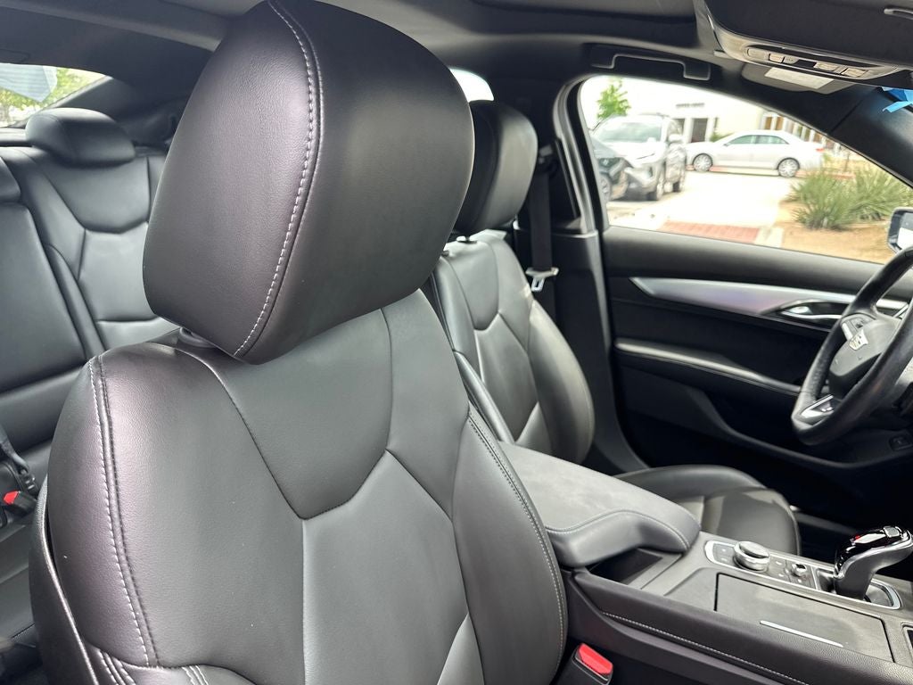 2023 Cadillac CT5 Luxury