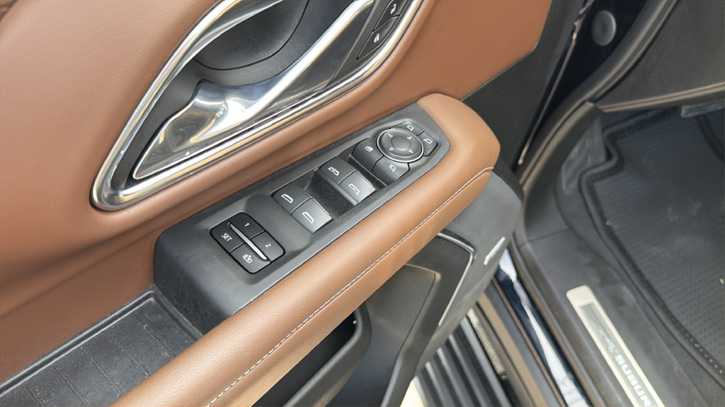 2023 Chevrolet Suburban High Country