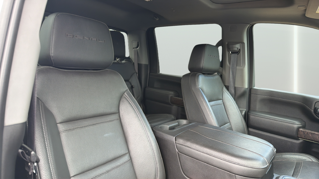 2023 GMC Sierra 2500HD Denali