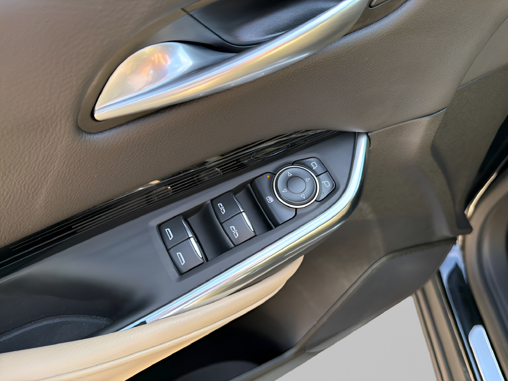 2024 Cadillac XT4 Luxury