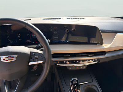 2024 Cadillac XT4 Luxury