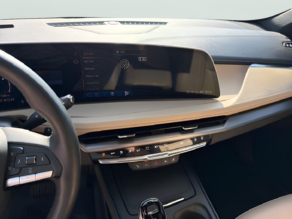 2024 Cadillac XT4 Luxury