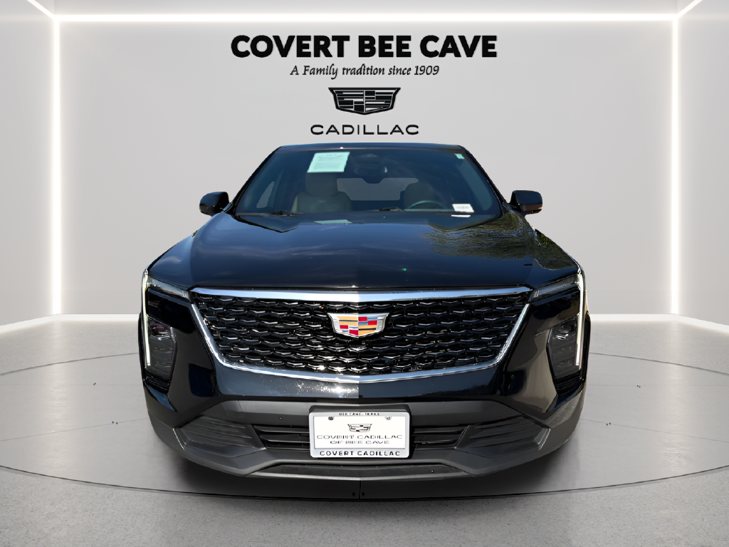 2024 Cadillac XT4 Luxury