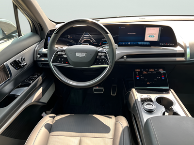 2026 Cadillac VISTIQ Sport
