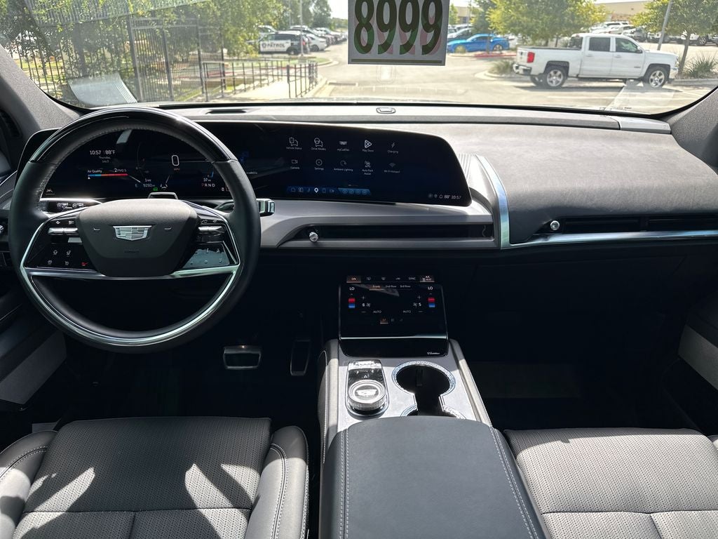 2026 Cadillac VISTIQ Sport