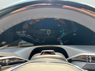 2026 Cadillac VISTIQ Platinum
