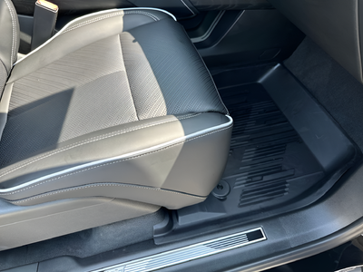 2026 Cadillac VISTIQ Platinum