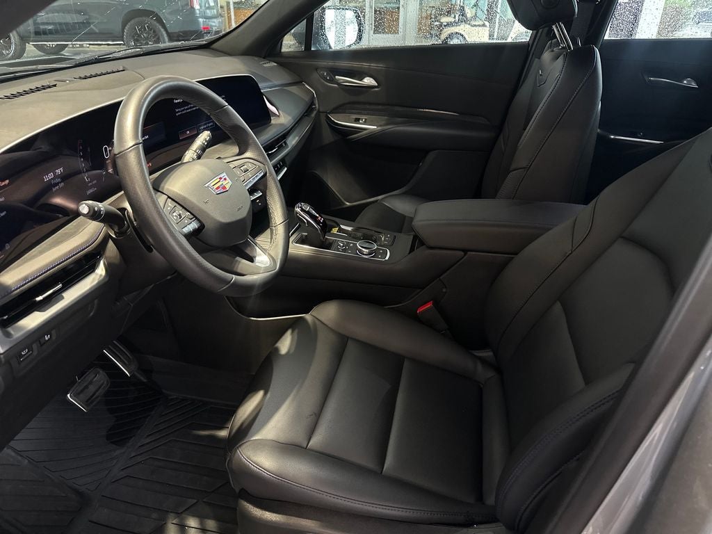 2025 Cadillac XT4 Sport