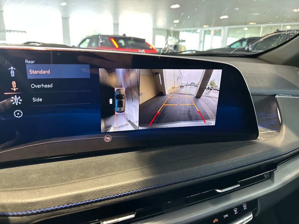 2025 Cadillac XT4 Sport