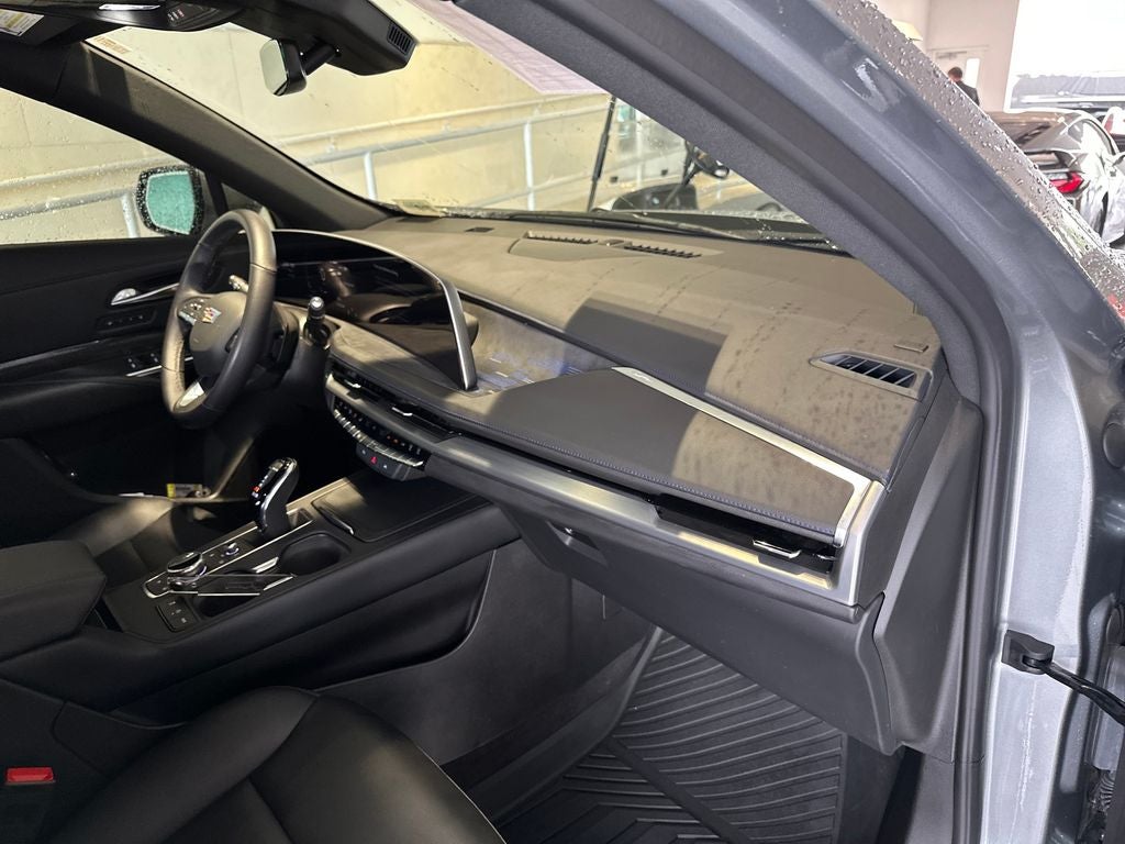 2025 Cadillac XT4 Sport