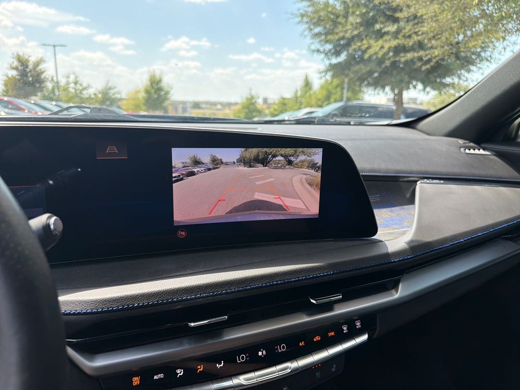 2024 Cadillac XT4 Sport