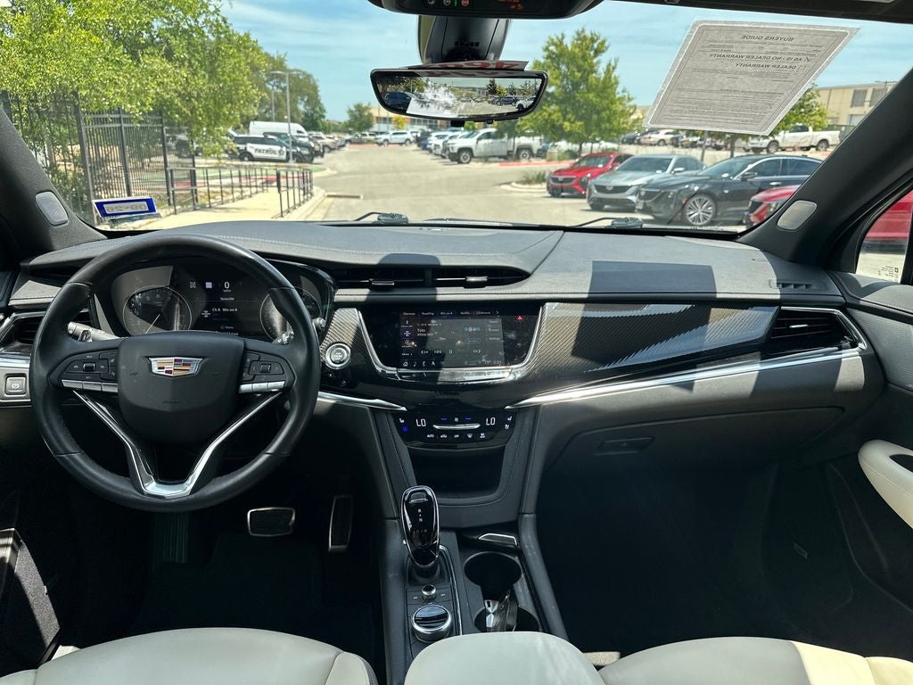 2025 Cadillac XT6 Sport