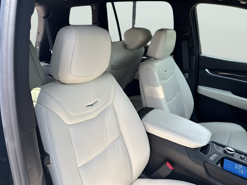 2025 Cadillac XT6 Sport