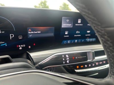 2023 Cadillac LYRIQ Luxury