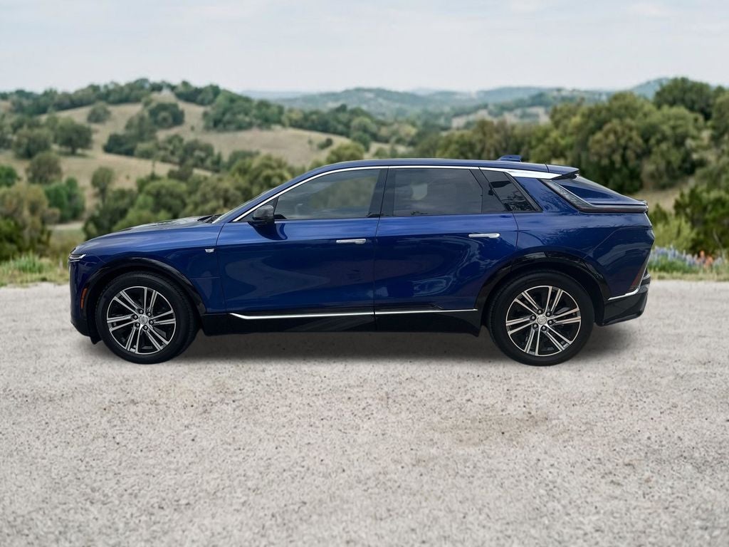 2023 Cadillac LYRIQ Luxury