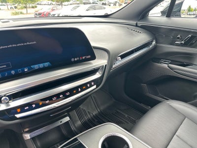 2024 Cadillac LYRIQ Sport