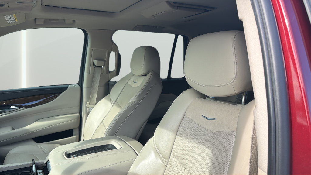 2020 Cadillac Escalade Luxury