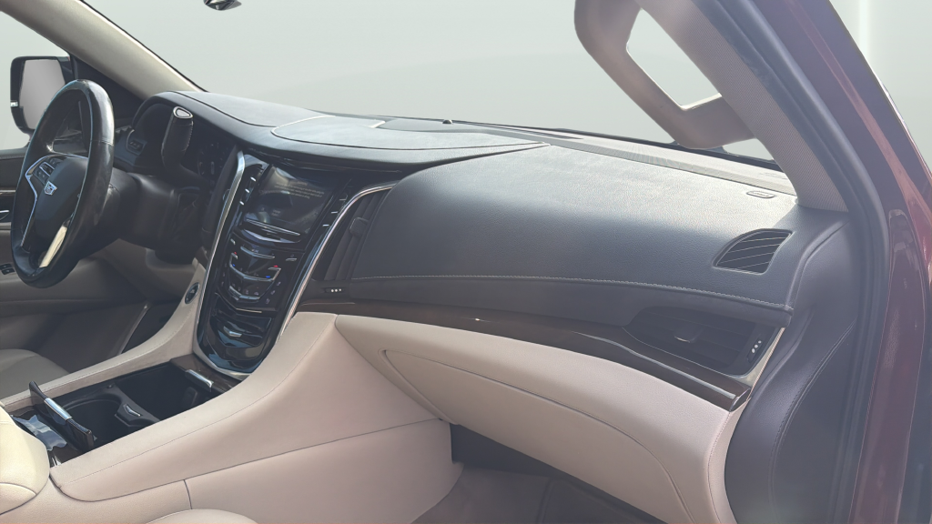 2020 Cadillac Escalade Luxury