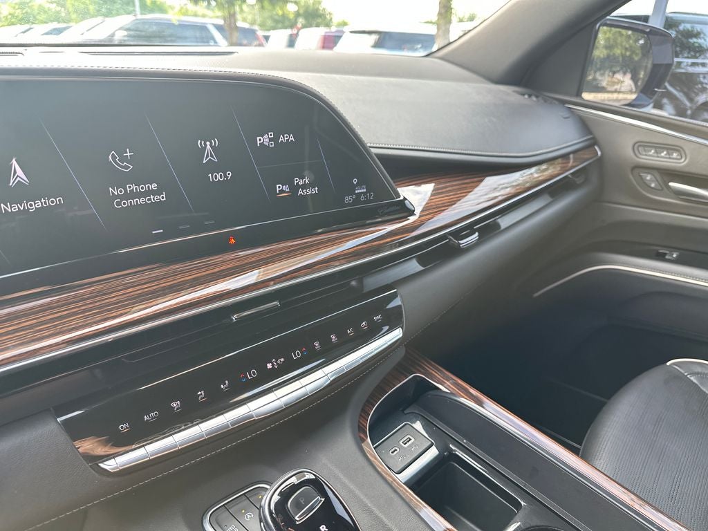 2021 Cadillac Escalade Premium Luxury