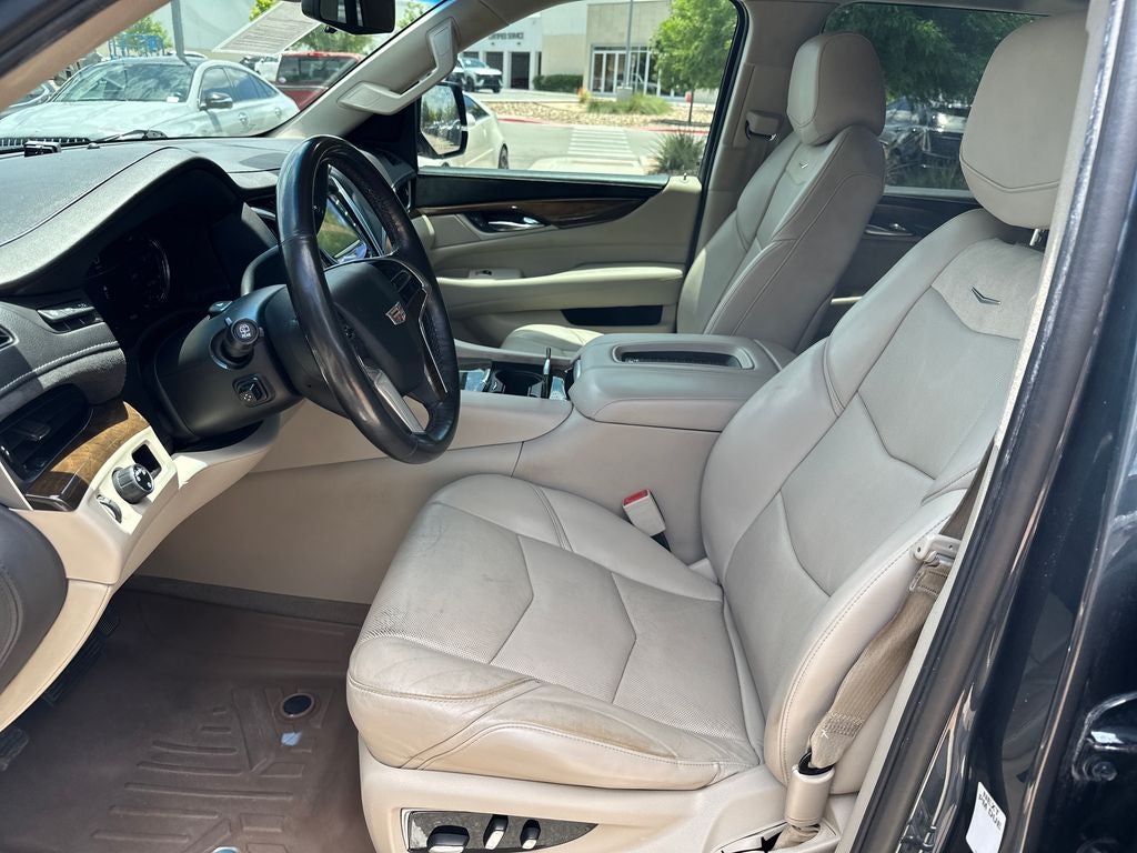 2020 Cadillac Escalade ESV Luxury