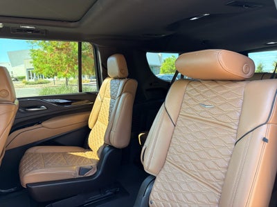 2021 Cadillac Escalade ESV Premium