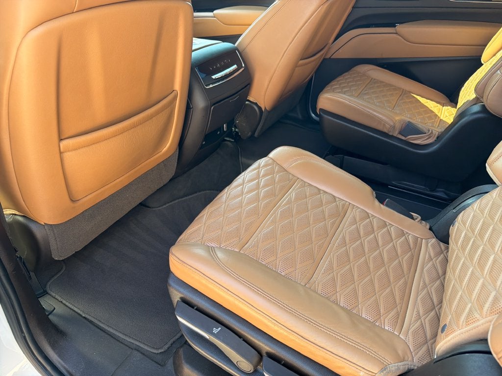 2021 Cadillac Escalade ESV Premium