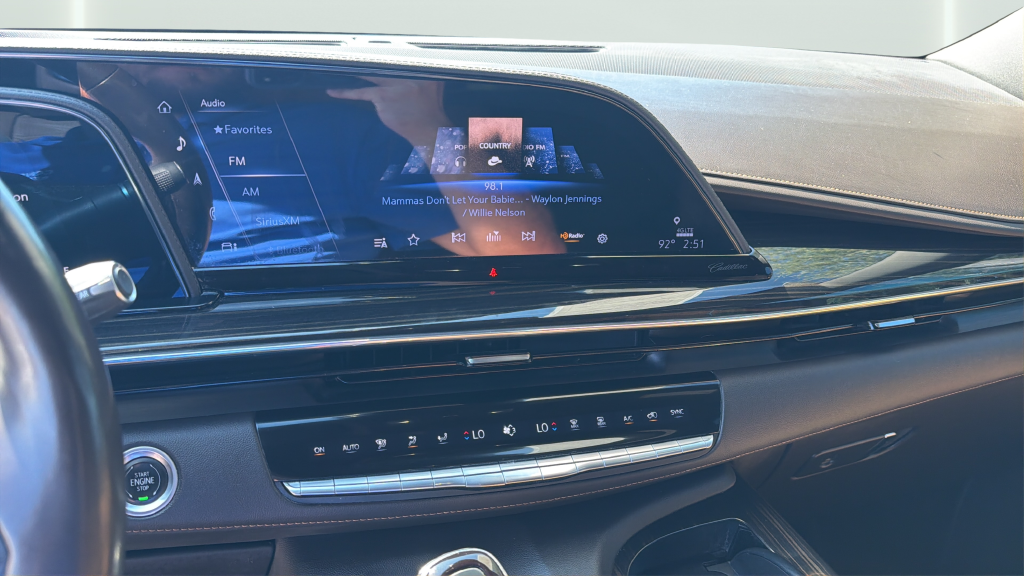 2023 Cadillac Escalade ESV Premium