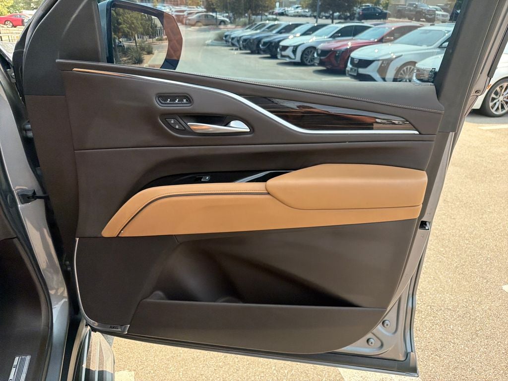 2021 Cadillac Escalade Premium Luxury