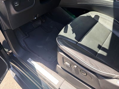2022 Cadillac Escalade ESV Premium