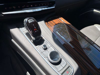 2022 Cadillac Escalade ESV Premium