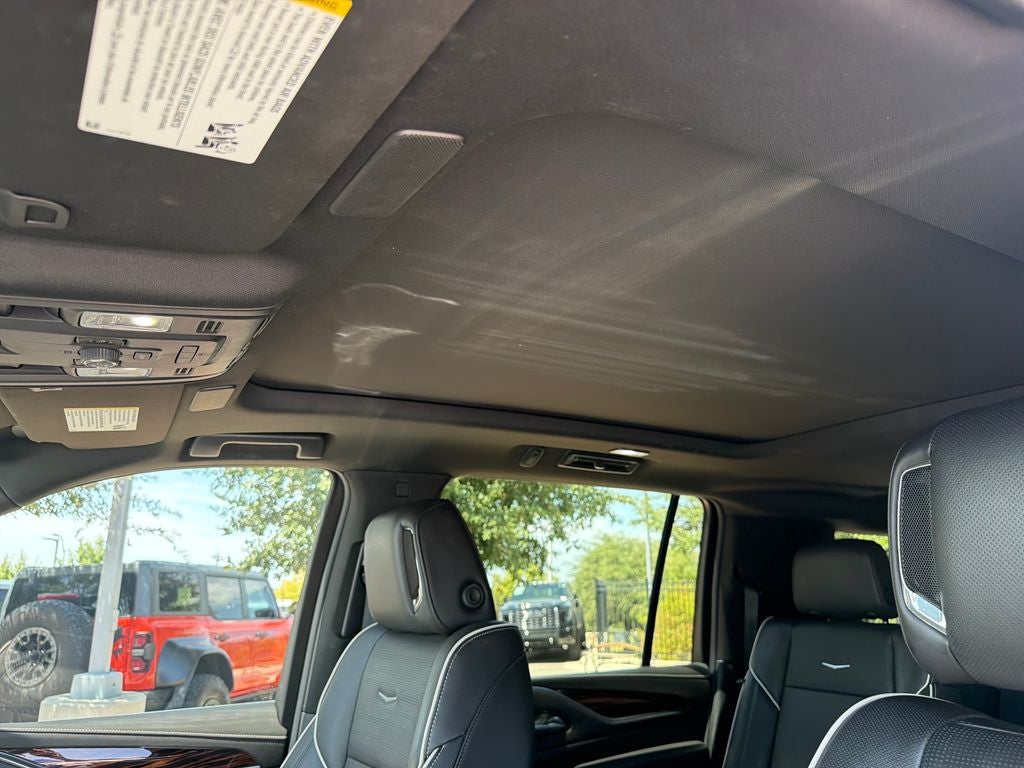 2022 Cadillac Escalade ESV Premium