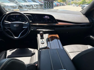 2022 Cadillac Escalade ESV Premium