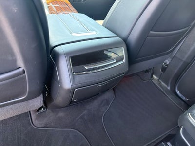 2022 Cadillac Escalade ESV Premium