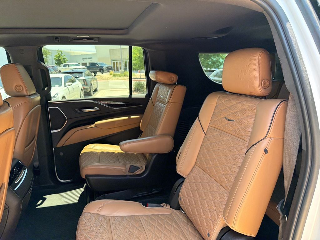 2021 Cadillac Escalade ESV Premium