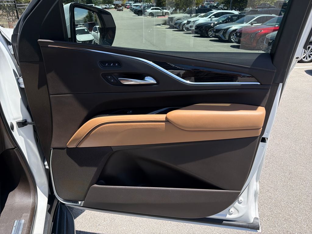 2021 Cadillac Escalade ESV Premium