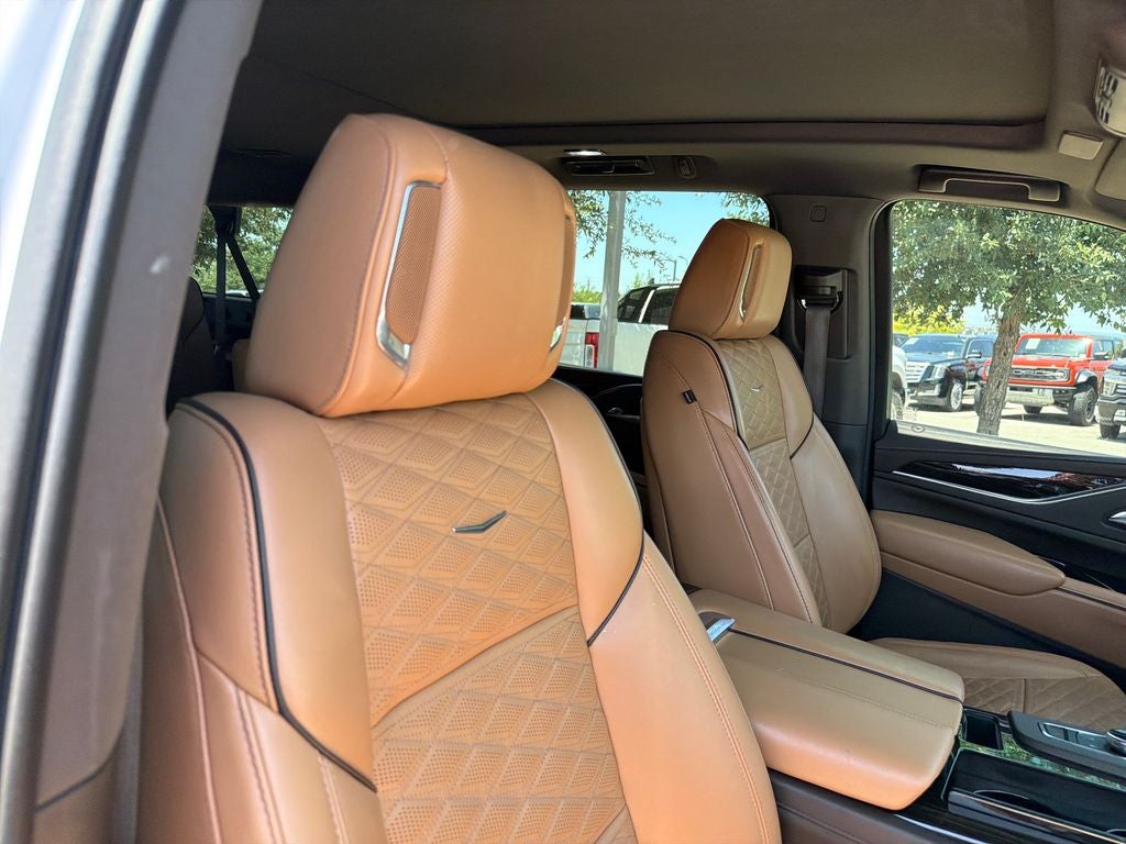 2021 Cadillac Escalade ESV Premium