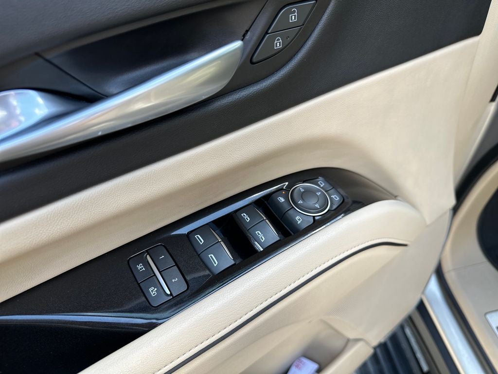 2023 Cadillac Escalade ESV Premium