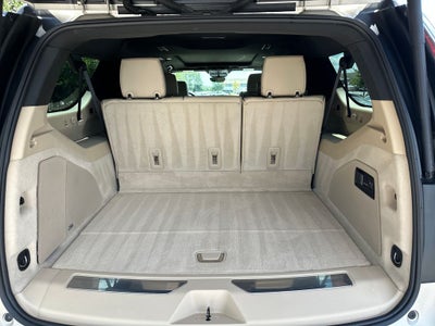 2023 Cadillac Escalade ESV Premium