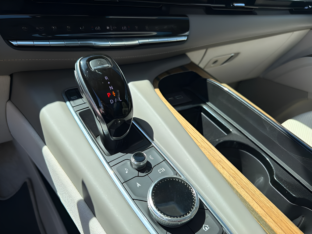 2021 Cadillac Escalade ESV Premium Luxury Platinum