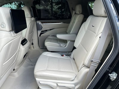 2025 Cadillac Escalade Premium Luxury Platinum