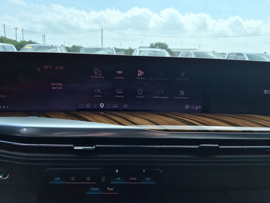 2026 Cadillac Escalade Platinum Sport