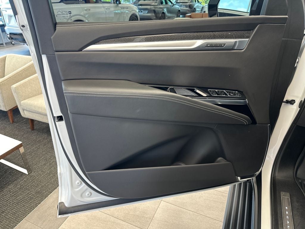 2025 Cadillac Escalade V-Series